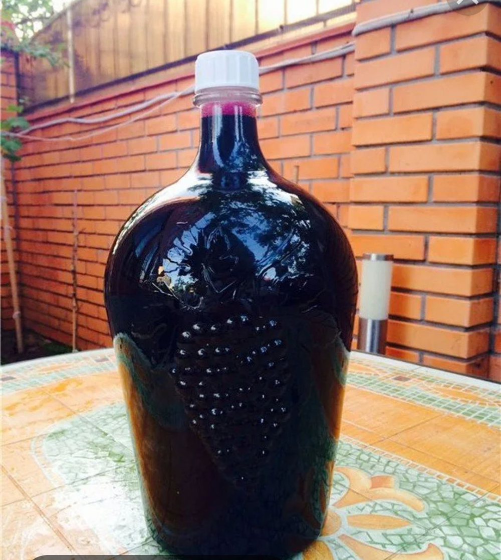 Бутыль 3 литра "Виноград"