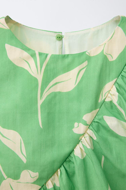 ZARA ПЛАТЬЕ С ЦВЕТОЧНЫМ ПРИНТОМ И ВОЛАНАМИ, ЗЕЛЕНЫЙ