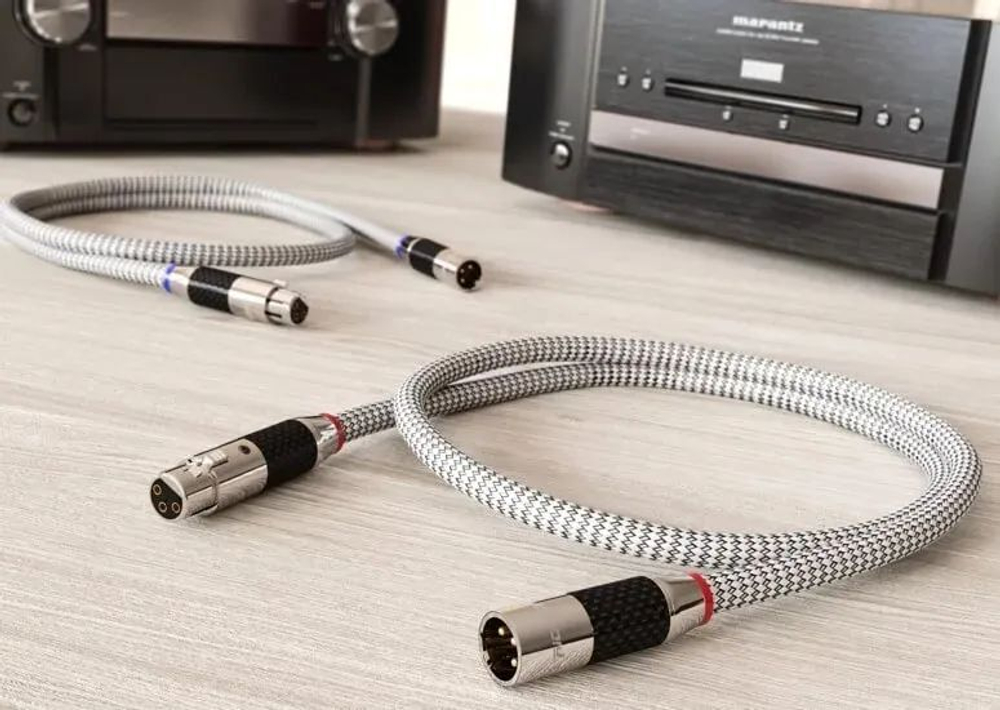 Кабель межблочный аудио Ricable Invictus XLR Reference 2 x 2 m