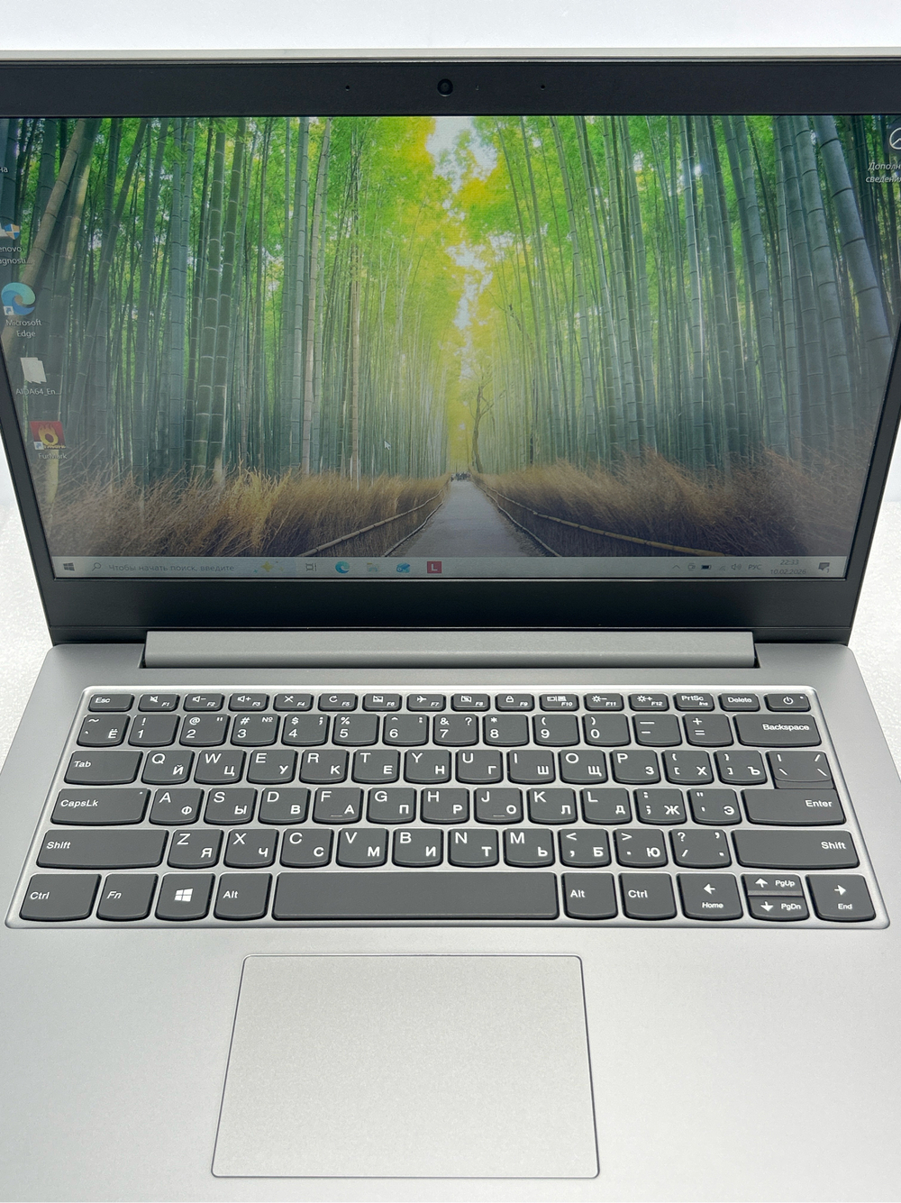 Ноутбук Lenovo IdeaPad 1 14IGL05 (81VU00H3RU) 14''/Intel Celeron N4020/RAM 4 GB/SSD 128 GB/Intel UHD Graphics 600/1920x1080/TN/Windows 11/Подсветка кл-ры Нет/Серебристый. Состояние: Уценка/небольшой след. на матрице от клавиатуры