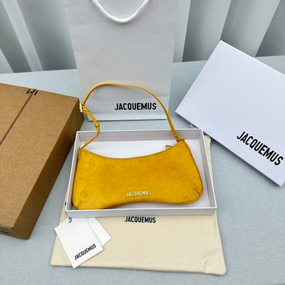 Jacquemus Le Bisou 27 cm