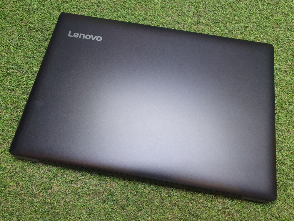 Ноутбук Lenovo i3-6/4Gb/FHD