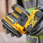 Виброшлифмашина эксцентриковая аккумуляторная DeWALT DCW 210 N бесщеточная, без АКБ и ЗУ DCW210N-XJ