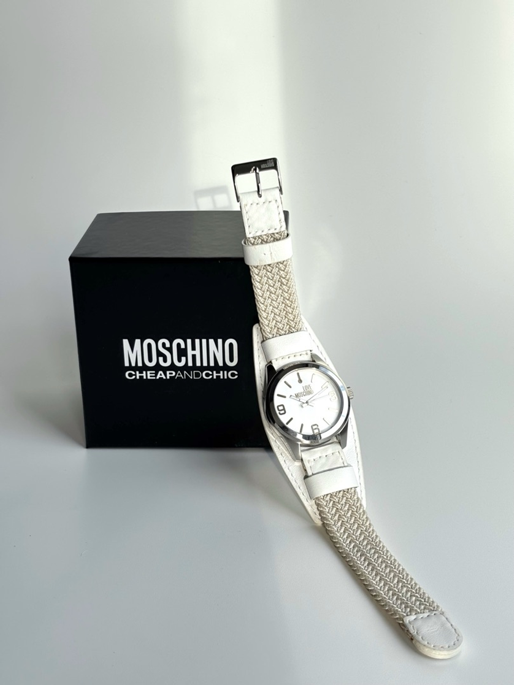 Moschino MW0415
