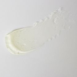 Jan Marini MARINI LUMINATE® EYE GEL Концентрированная сыворотка для кожи вокруг глаз с эффектом сияния против темных кругов и морщин.  Объем: 15 мл.