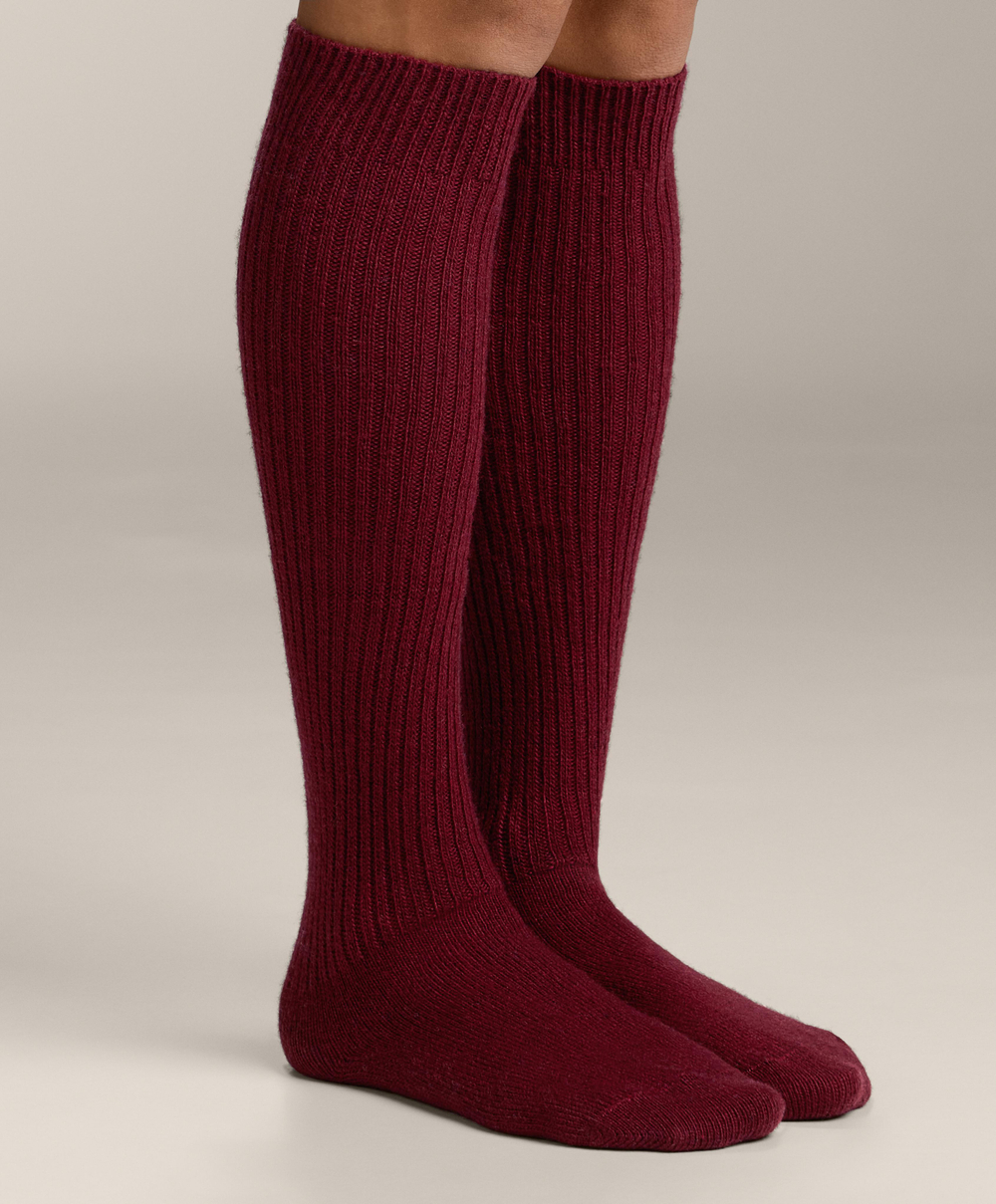 Oysho Длинные носки с добавлением кашемира, вишневый