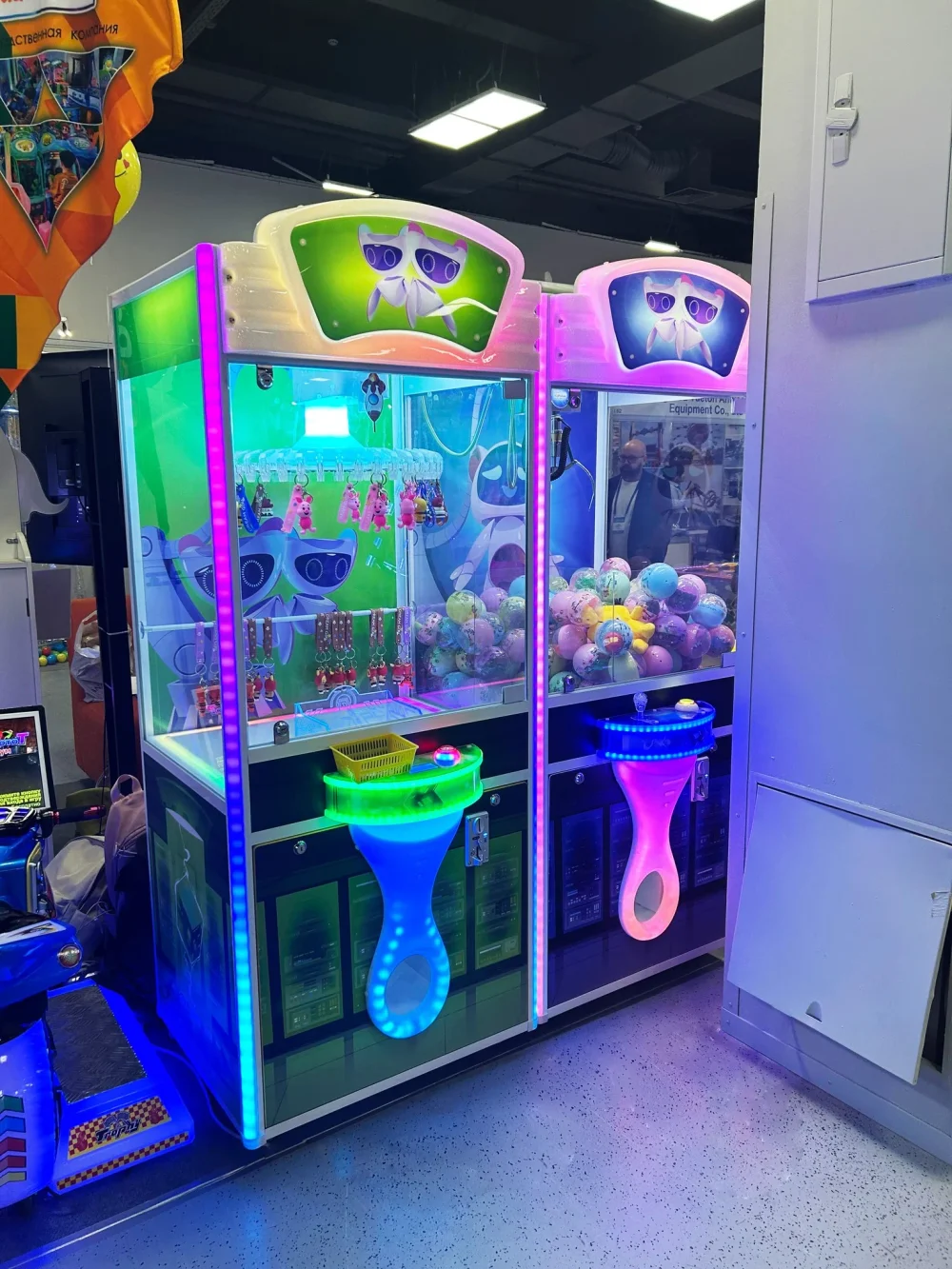 Призовой автомат Кран-Машина «Happy Droid»