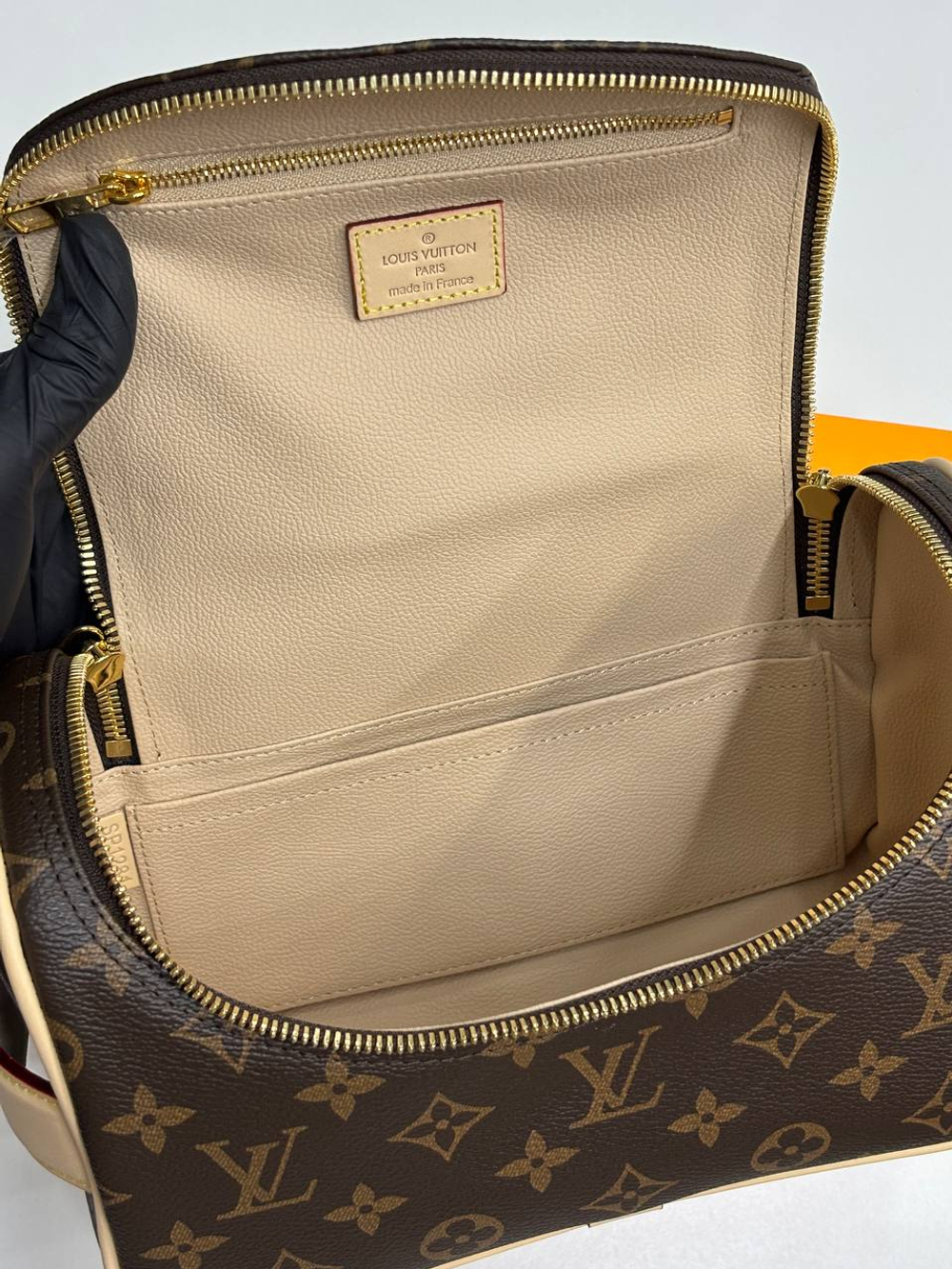 Косметичка Louis Vuitton