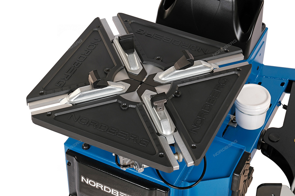 NORDBERG (4642(B)) Станок шиномонтажный автомат, двухскоростной, стол с накладками, 380 В, синий