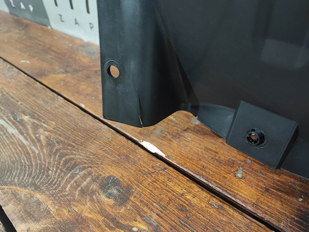 Пыльник Kia Sportage 3 Новый. с деф. Оригинал 841372Z000