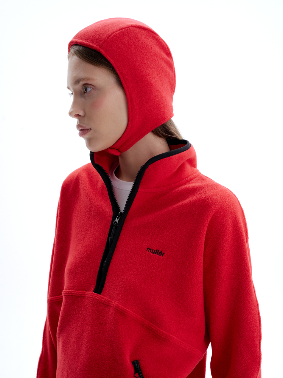 Чепчик из флиса красный