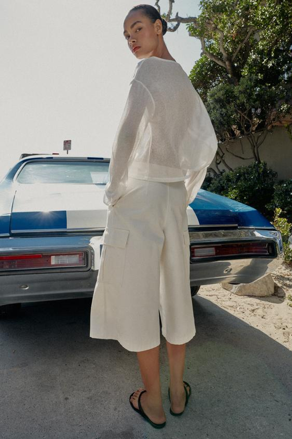 ZARA ДЛИННЫЕ ШОРТЫ КАРГО, ЭКРЮ