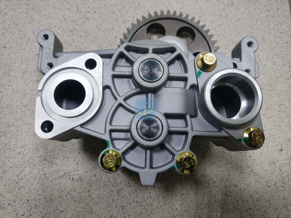 Насос масляный 650.1011014