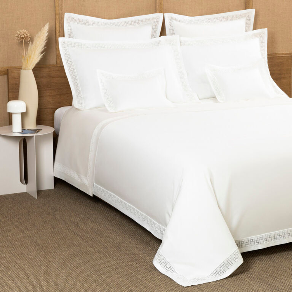 Постельное белье Frette Maze Lace Milk (240 х 220 см)