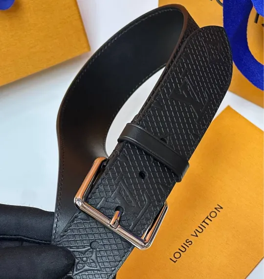Ремень Louis Vuitton Speaker 40 мм, чёрный
