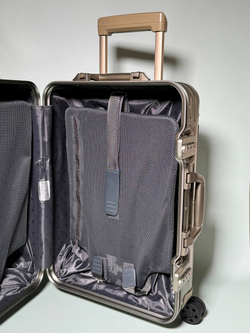 Чемодан Rimowa