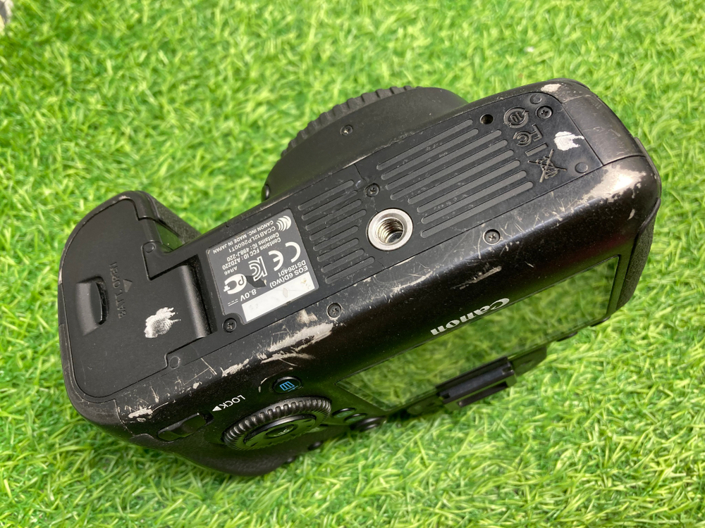 Canon EOS 6D