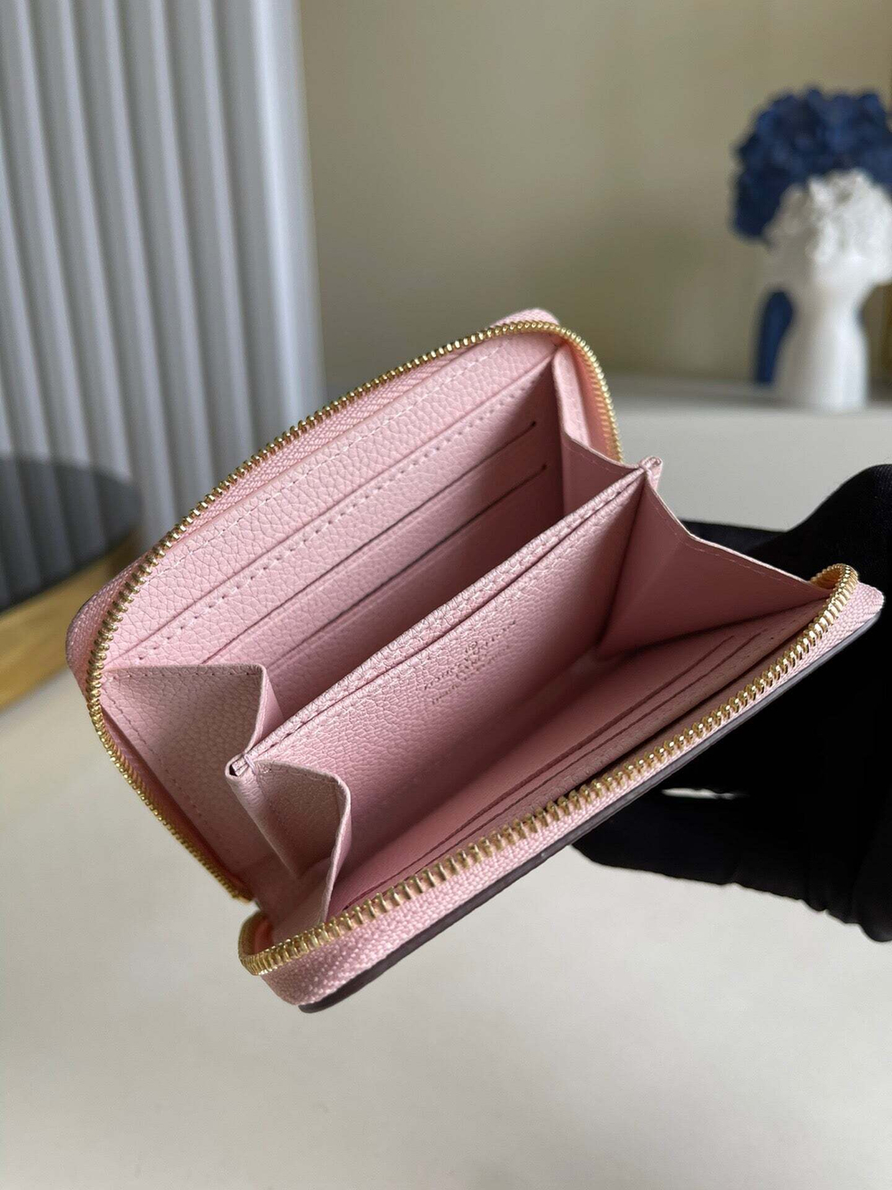 Louis Vuitton Zippy Coin Purse