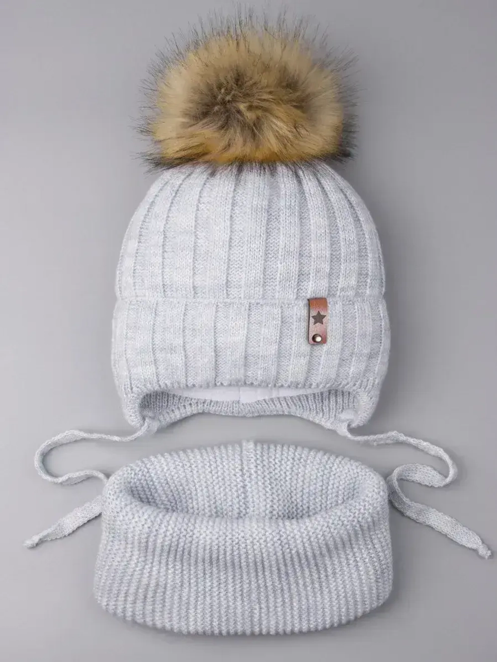 Шапка детская зимняя и снуд