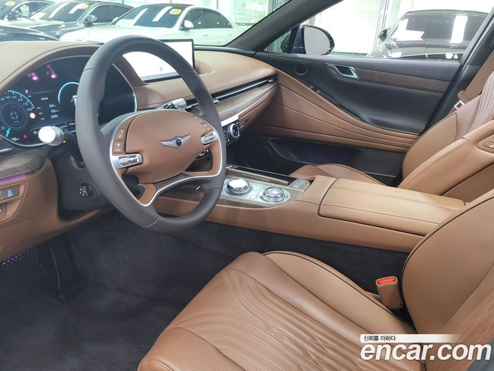 Genesis G80 (RG3) Бензин 2.5 Turbo 2WD (06.2023)