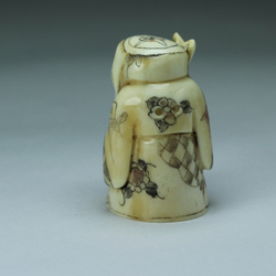 Нэцкэ Фукурокудзю с мешком и посохом