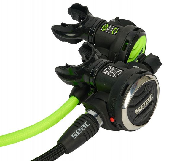 Комплект регулятор и октопус Seac IT500 set ICE DIN 300 BAR холодноводный