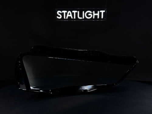 Левое стекло фары AUDI A4 B8 2011-2015