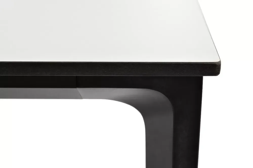 "Малага" обеденный стол из HPL 160х80см, цвет молочный, каркас черный