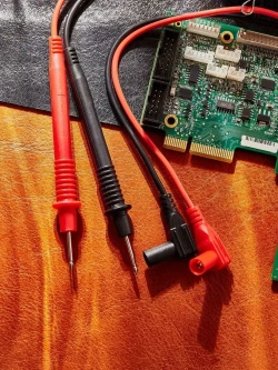 Щупы для мультиметра токоизмерительные, 10А, 1кВ, черные/красные, 2 шт.