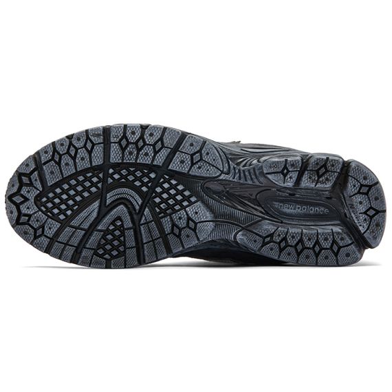 New Balance NB 2002Р Беговые дорожки Низки Темносерый/Выдающийся черный Юнисекс