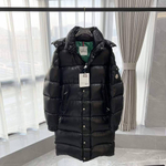Пуховик Moncler