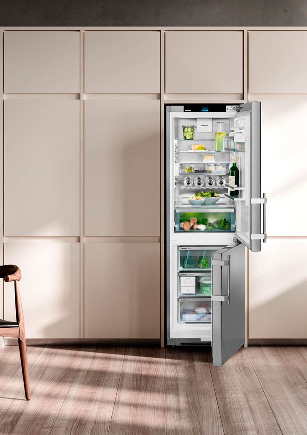 Холодильник Liebherr CNsdd 5253