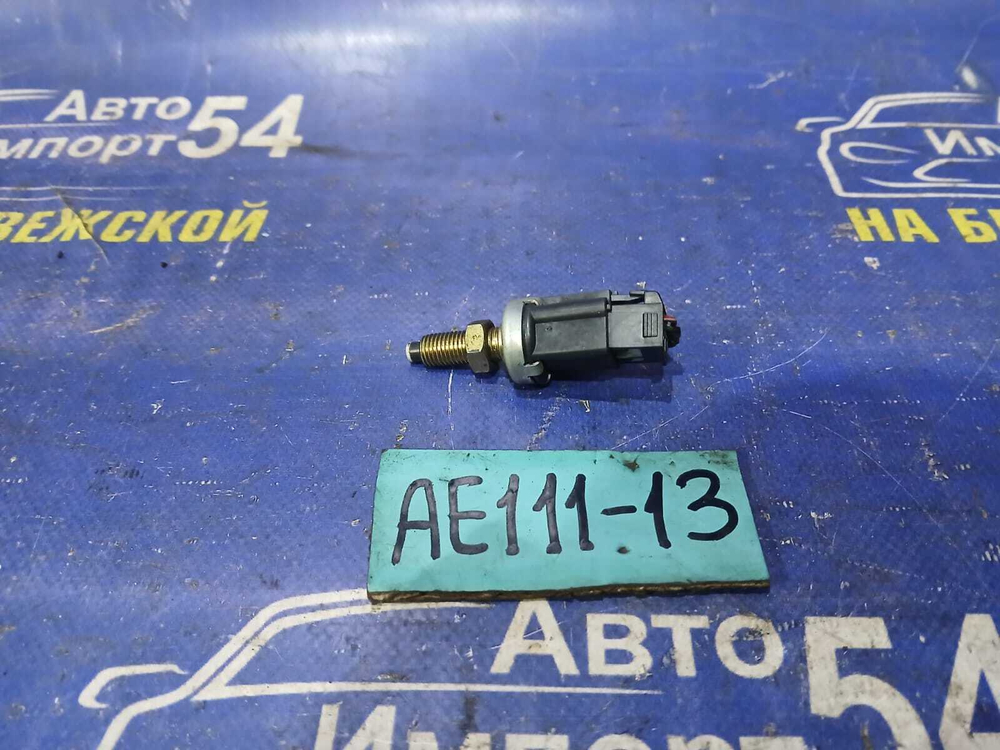 Датчик педали тормоза TOYOTA SPACIO 1998