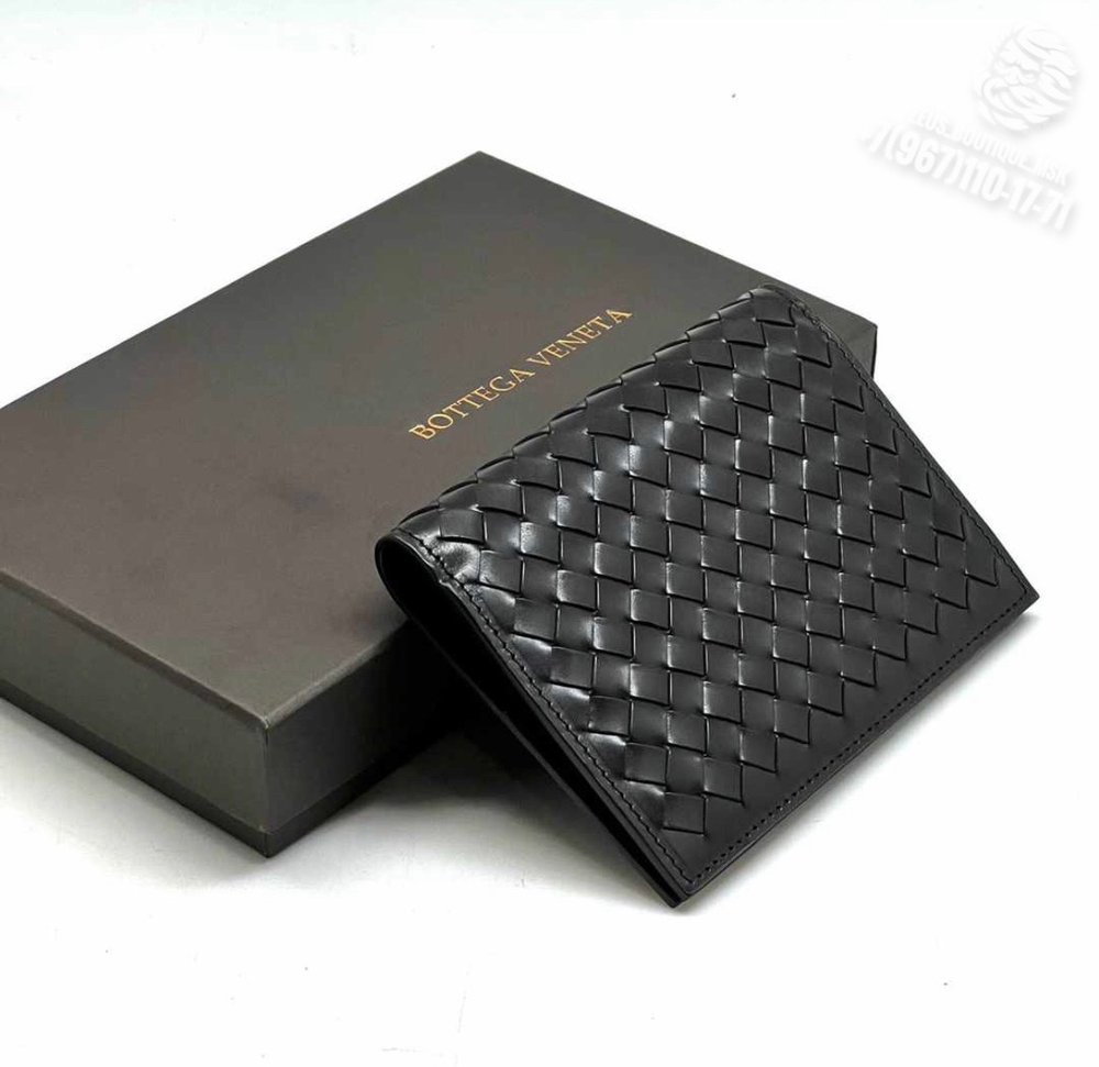 Обложка для паспорта Bottega Veneta