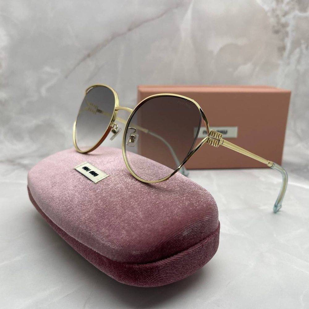 Солнцезащитные очки MIU MIU