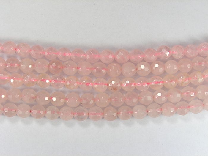Бусина из кварца розового, фигурная, 6 мм (шар, граненая)