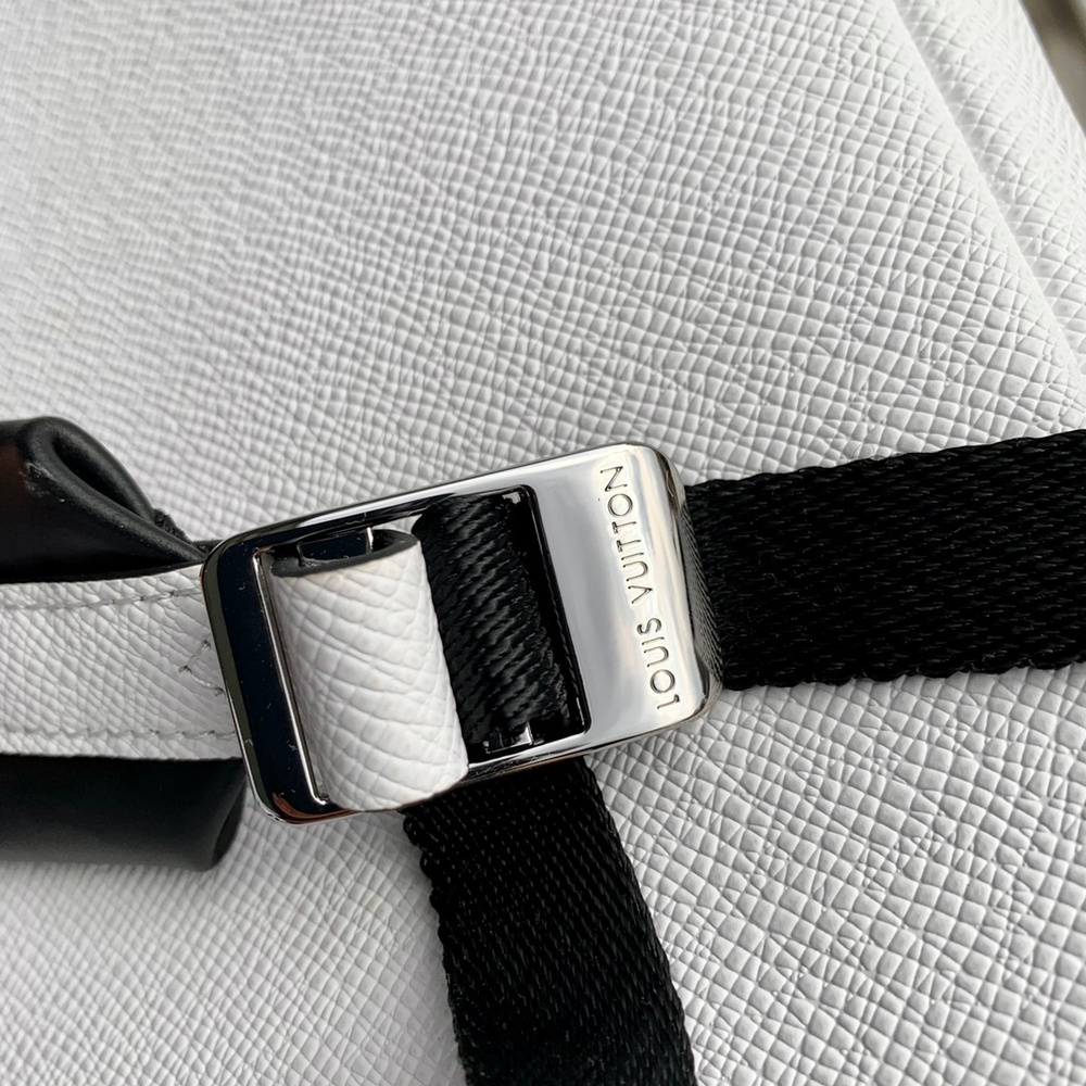 Louis Vuitton Discovery Backpack PM