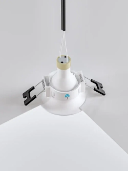 Встраиваемый светильник Interiorlight Atom BL003R-W, GU10