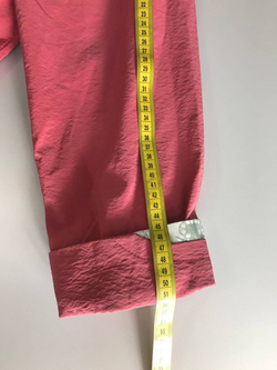 Ветровка свободного кроя, визуально на 52 размер