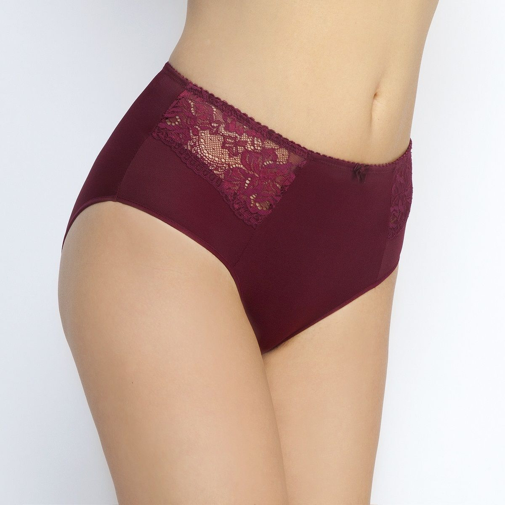 Трусы-слипы со средней посадкой и кружевными вставками (Размер: 50) (Цвет: черный)