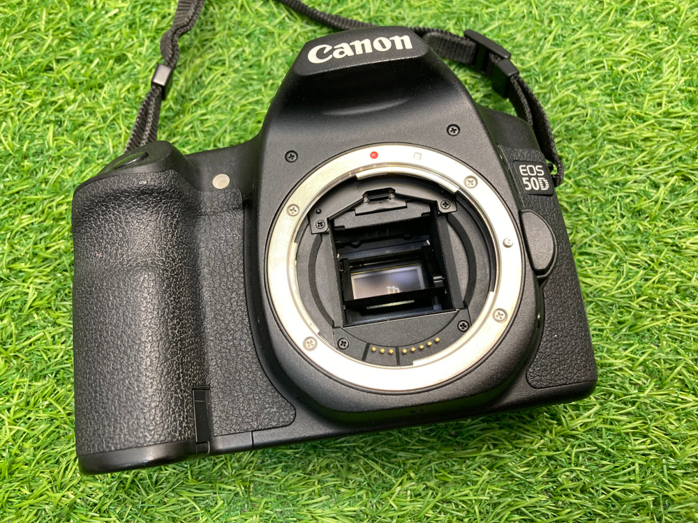 Canon EOS 50D 16.700 кадров