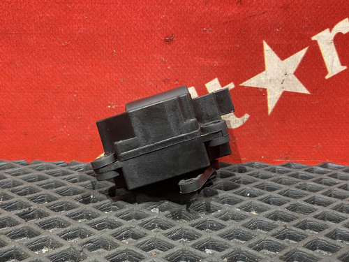 Моторчик заслонки отопителя 2023г