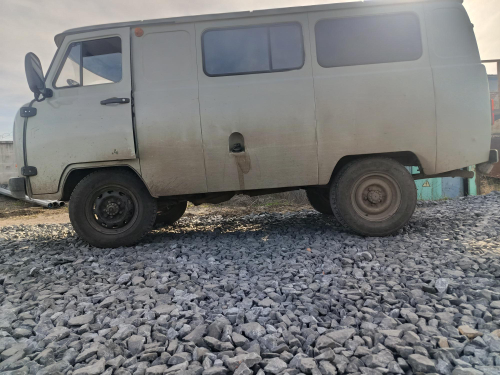 UAZ 3909* Грузопассажирский 390995-04 (без ABS, Бензиновый, 2,7 л, 112 л.с.)