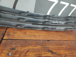 Решетка бампера правая Range Rover 4 (L405) 12-17 Б/У Оригинал LR044732