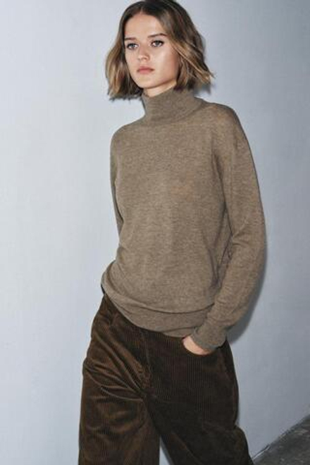ZARA СВИТЕР ИЗ 100% ЭКСТРАМЯГКОЙ ШЕРСТИ, СВЕТЛО-КОРИЧНЕВЫЙ