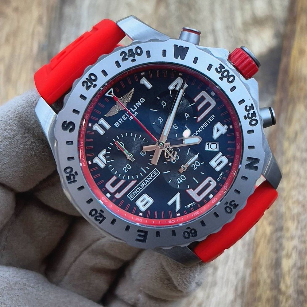 Часы Breitling