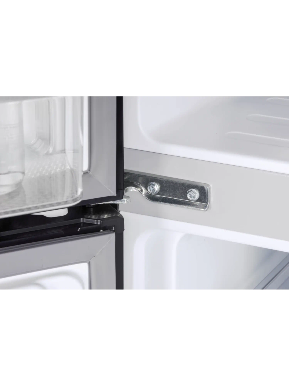 Холодильник Hiberg RFQ-555DX NFGB с ледогенератором