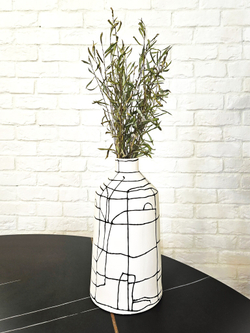 Ваза Black line narrow mouth vase A