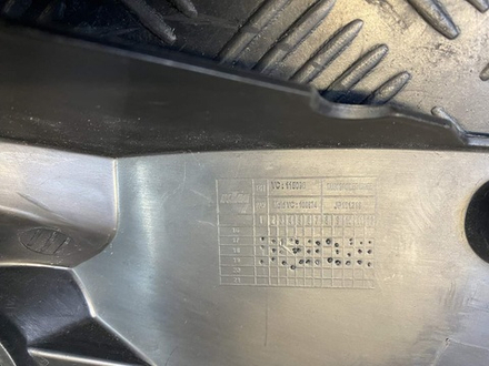 Пластик внутренний правый KTM 250 Duke 2020 JP181218