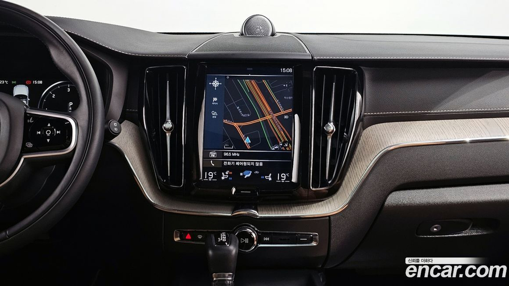 Volvo XC60 2 Generation D5 Inscription (04.2020)